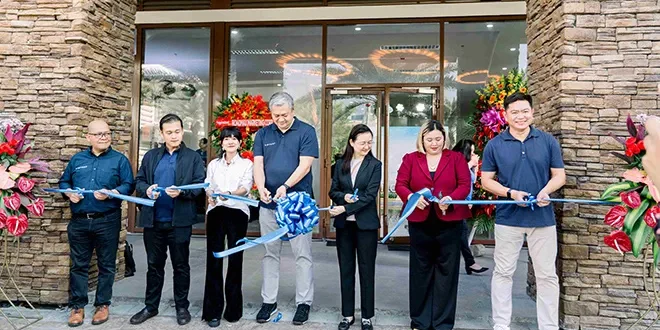 VinFast opens Cebu South showroom